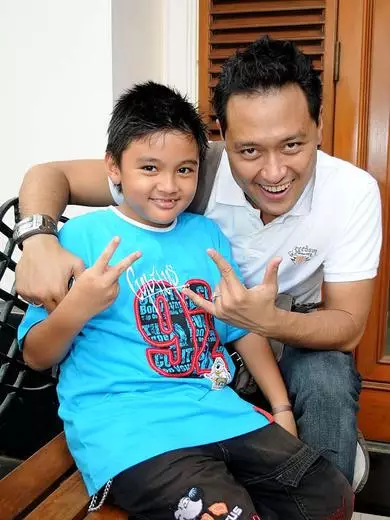 yuga cinta fitri anbo ontocheno © berbagai sumber yuga cinta fitri anbo ontocheno © berbagai sumber