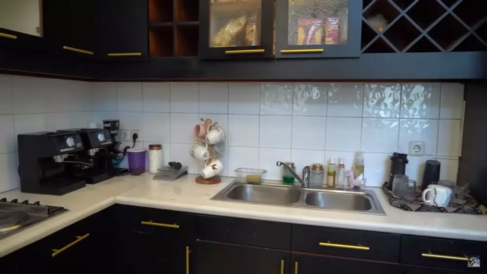 dapur thariq halilintar canggih © 2024 brilio.net dapur thariq halilintar canggih © 2024 brilio.net