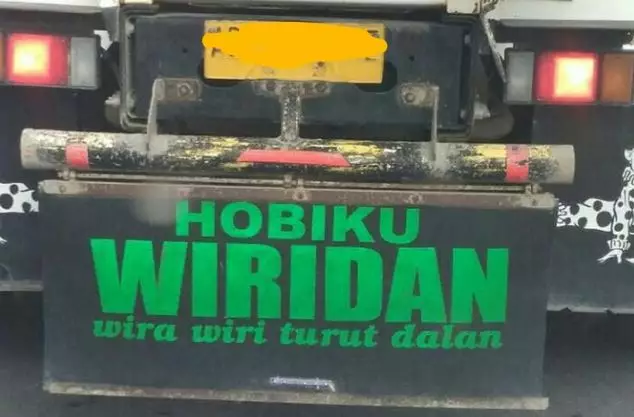 singkatan di truk © Berbagai sumber singkatan di truk © Berbagai sumber