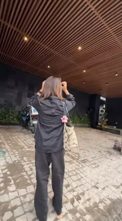 ruang keluarga Jennifer Coppen © TikTok