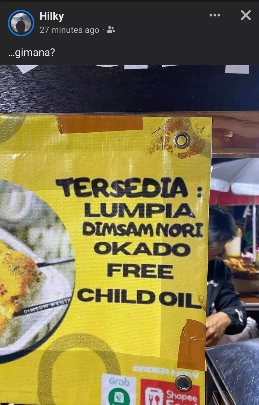 tulisan spanduk promo makanan © X