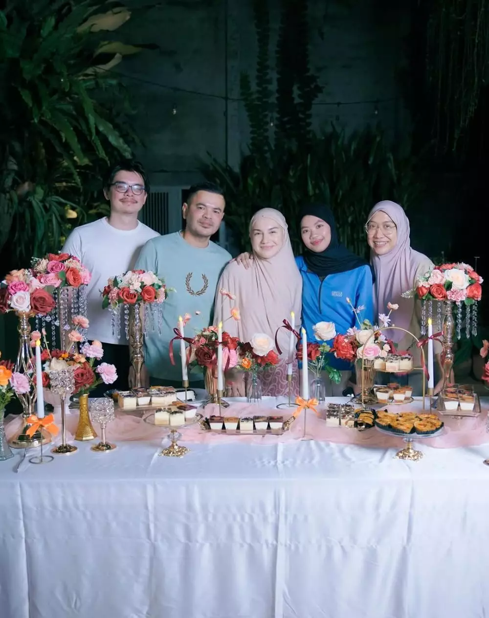 Haldy Sabri beri kejutan ultah Irish © Instagram Haldy Sabri beri kejutan ultah Irish © Instagram