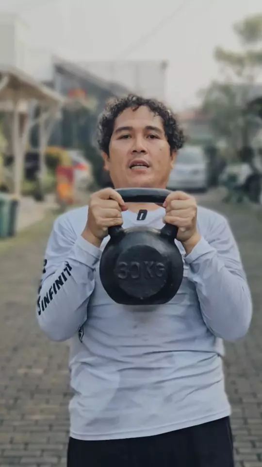 ery makmur turun 30 kg jadi lebih muda © 2025 Instagram