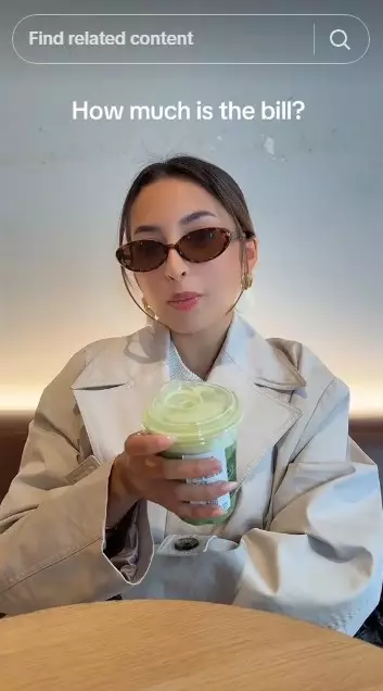 Jennifer Coppen liburan ke London © TikTok Jennifer Coppen liburan ke London © TikTok