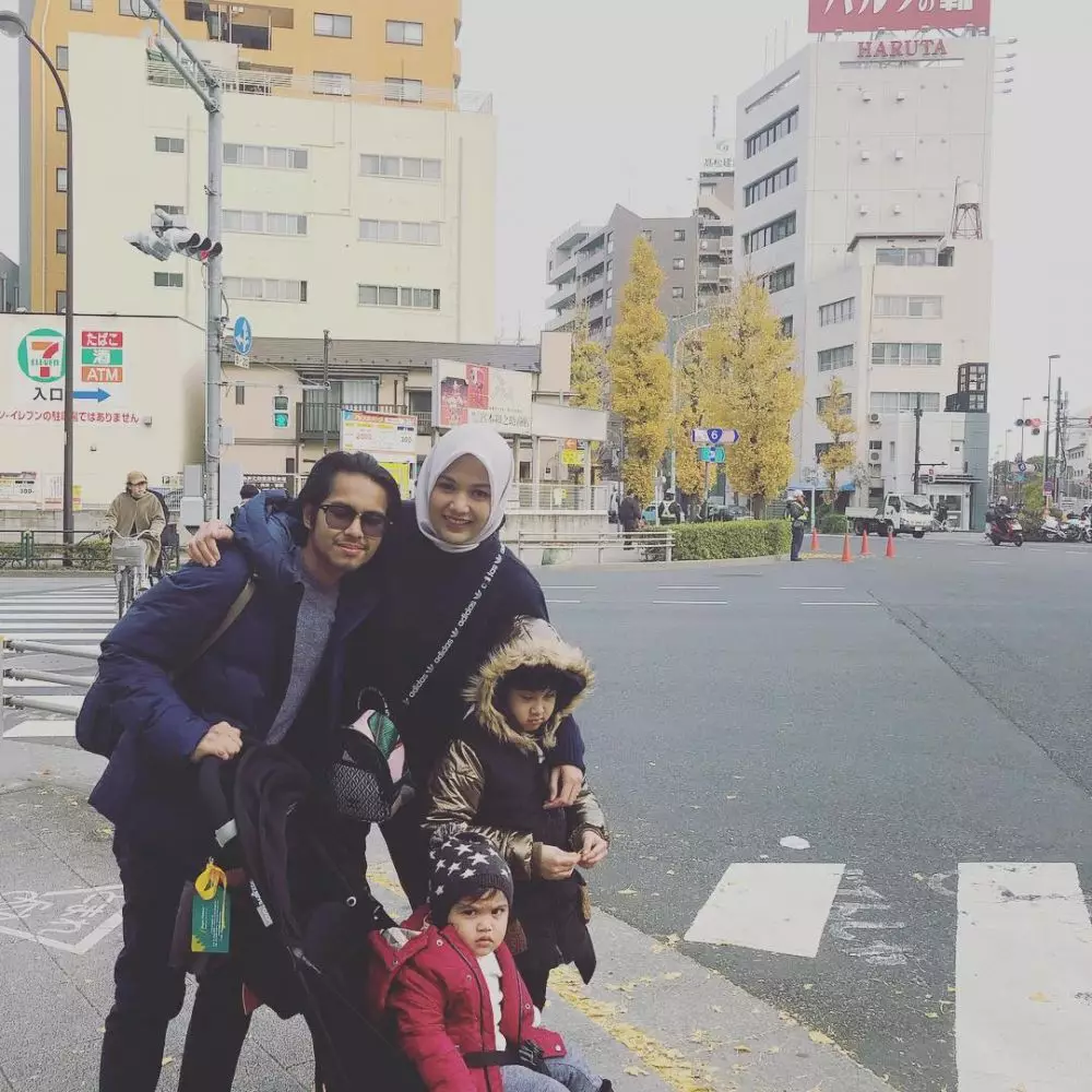 Raka Widyarma anak Rano Karno Si Doel © Instagram/@raka.widyarma