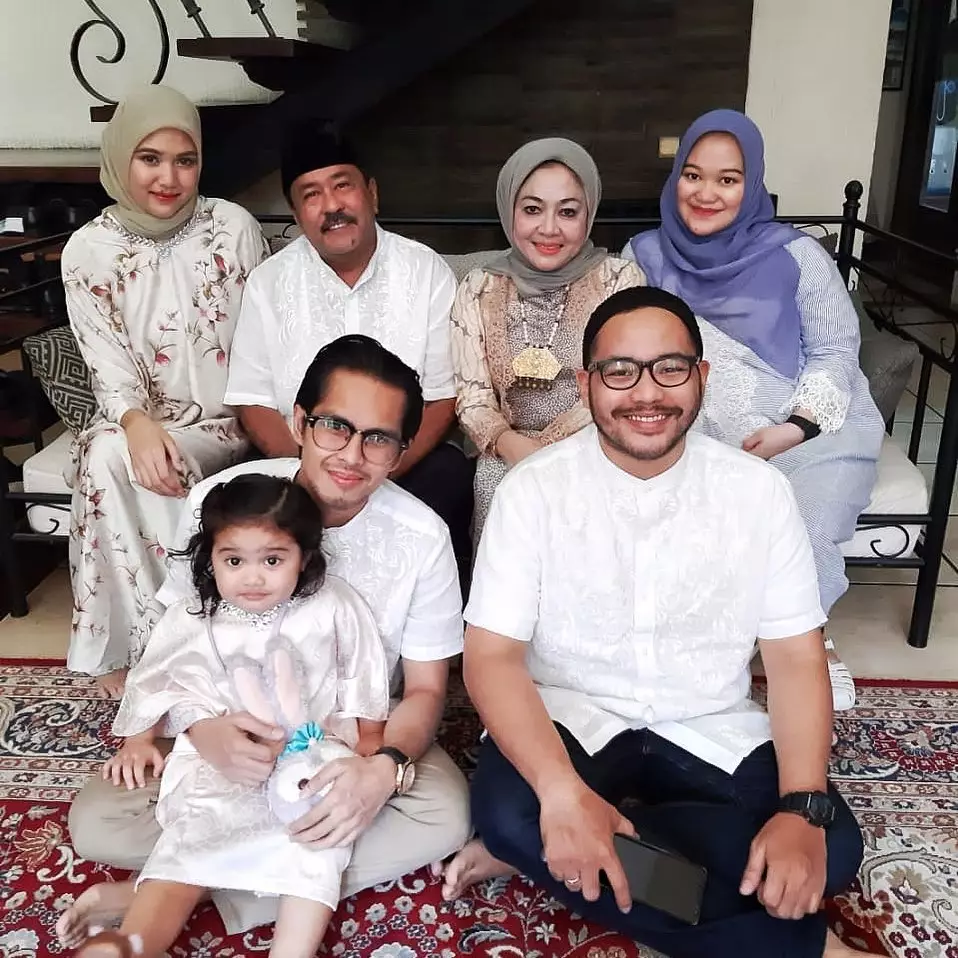 Raka Widyarma anak Rano Karno Si Doel © Instagram/@raka.widyarma