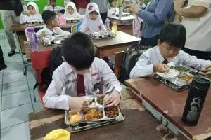 ICW desak hentikan program Makan Bergizi Gratis, ini penyebabnya