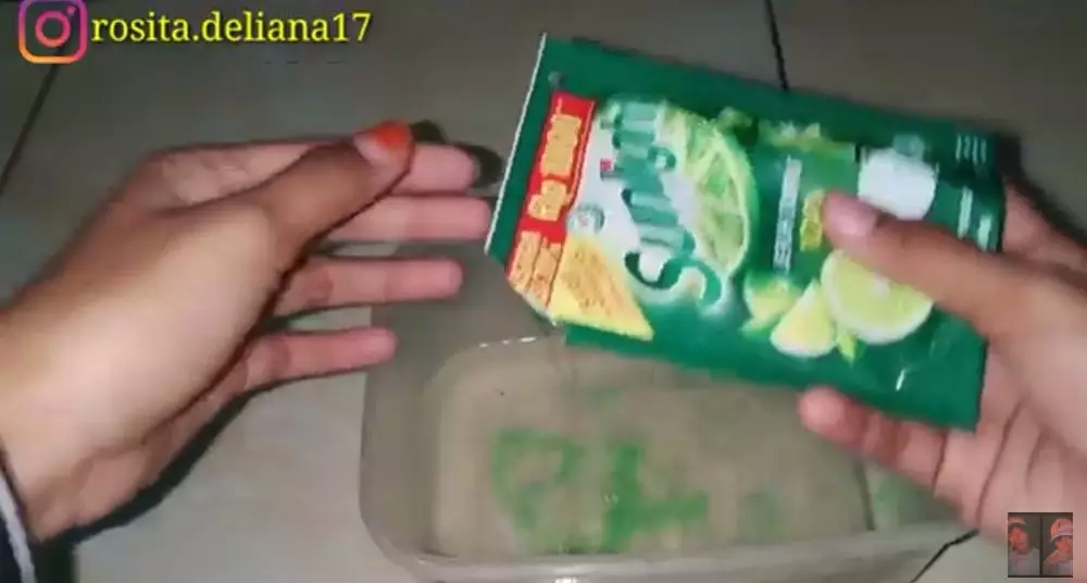 Trik mengembalikan casing HP kuning kusam kecokelatan jadi bening sekarang pakai 3 bahan dapur berbagai sumber