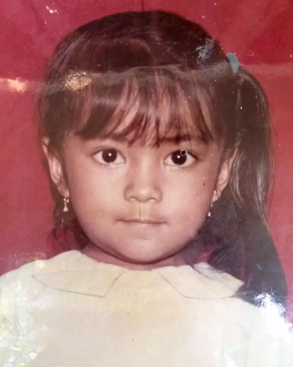 transformasi bocah SMP yang dulunya penyanyi cilik kini jadi istri pengusaha © berbagai sumber