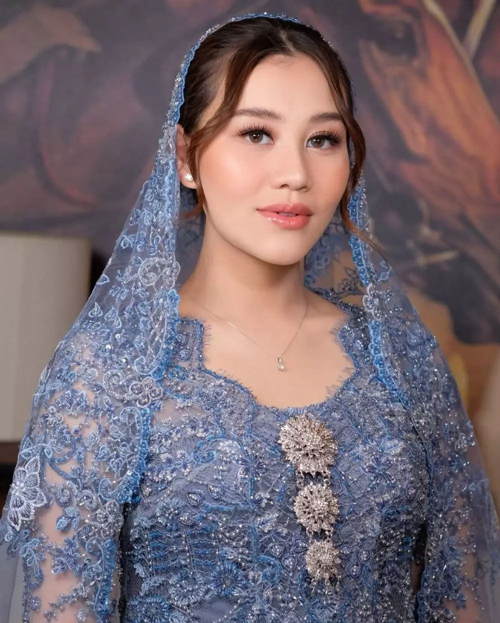 soft glam makeup Aaliyah Massaid saat tasyakuran © Instagram