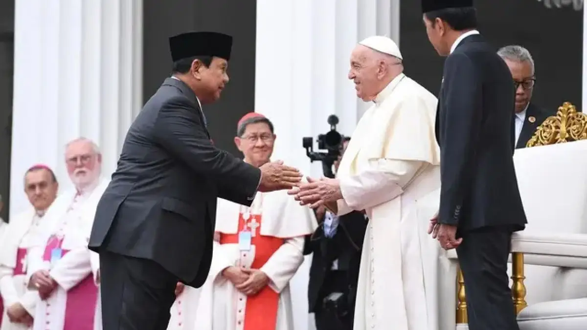 Terungkap alasan Prabowo utus Jokowi ke Vatikan untuk pemakaman Paus Fransiskus