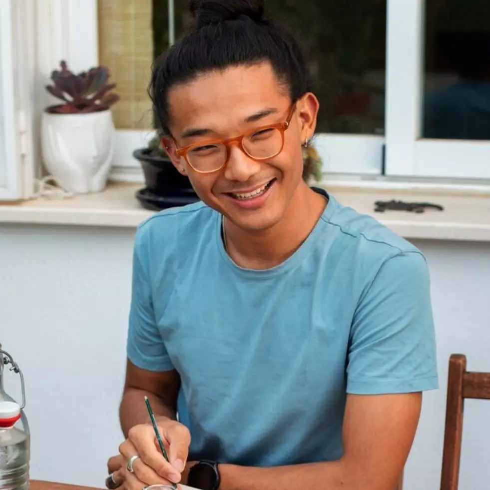 125 Kata-kata lucu self reminder terbaik 2025, overthinking auto hilang dan mood oke lagi