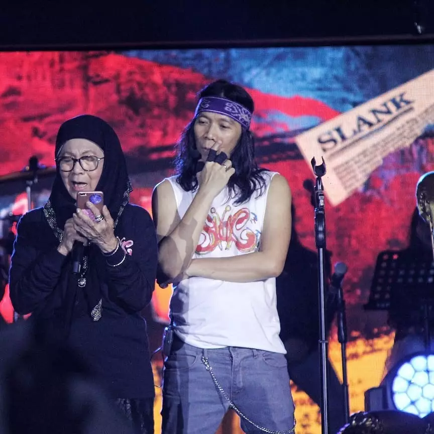 kenangan bimbim slank dan bunda iffet © 2025 Instagram