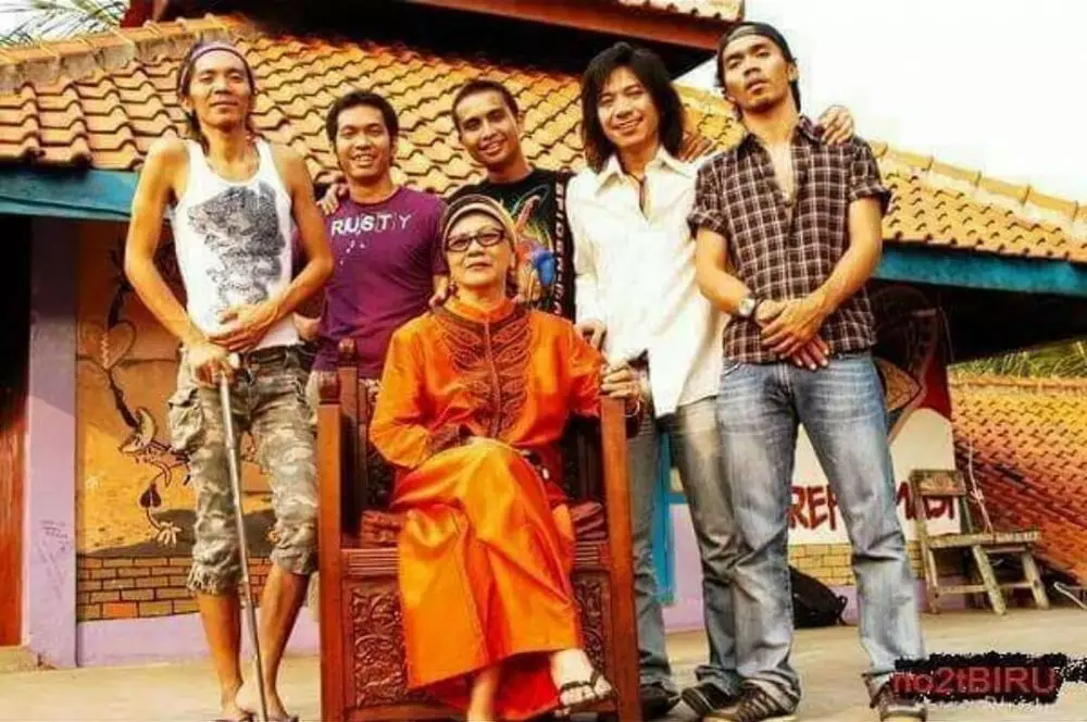 kenangan bimbim slank dan bunda iffet © 2025 Instagram
