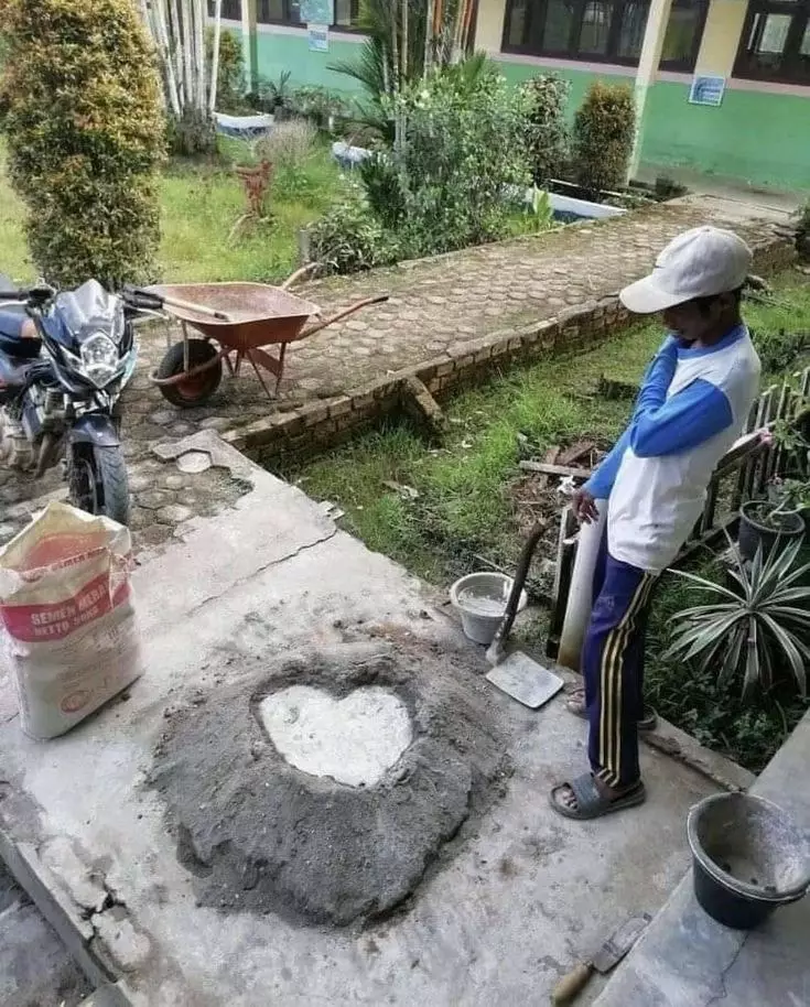 kurang kerjaan © berbagai sumber