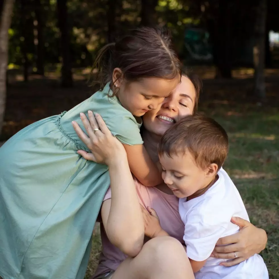 100 Kata-kata motivasi untuk ibu yang harus kuat demi anak, semangat tanpa batas