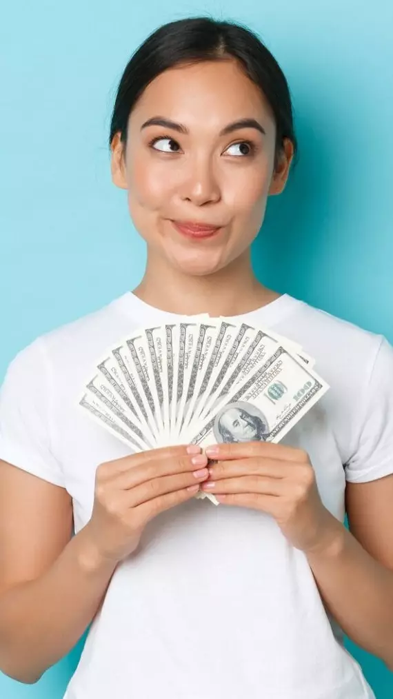 50 Kata-kata sindiran tentang uang 2025, elegan, pedas, tapi tetap berkelas © 2025 brilio.net