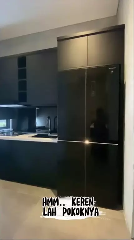 dapur baru desta usai renovasi © 2025 TikTok