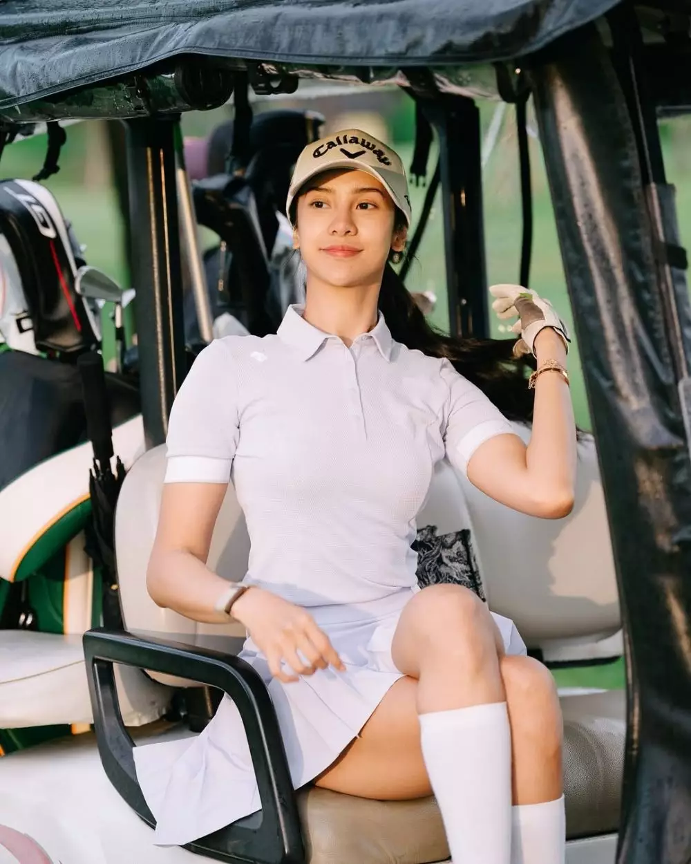 anya geraldine ngaku tak pernah oplas  © 2025 Instagram anya geraldine ngaku tak pernah oplas  © 2025 Instagram