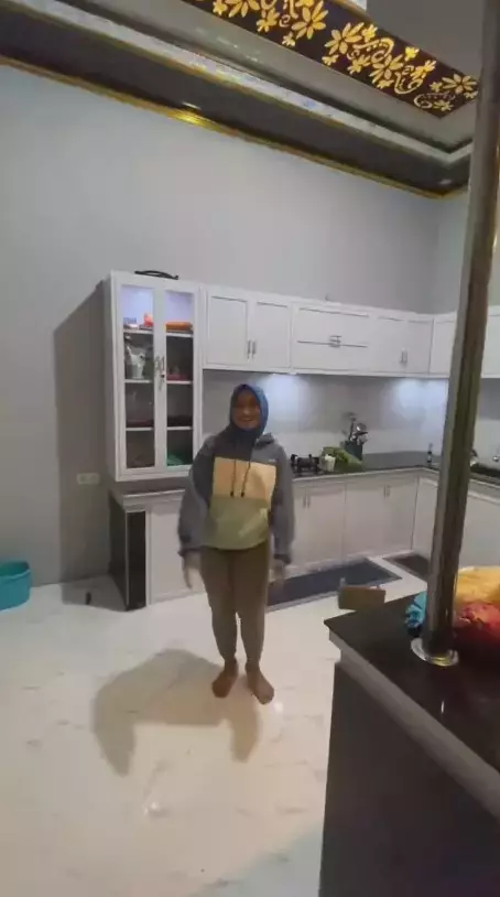 dapur baru novi listiana © 2025 Instagram