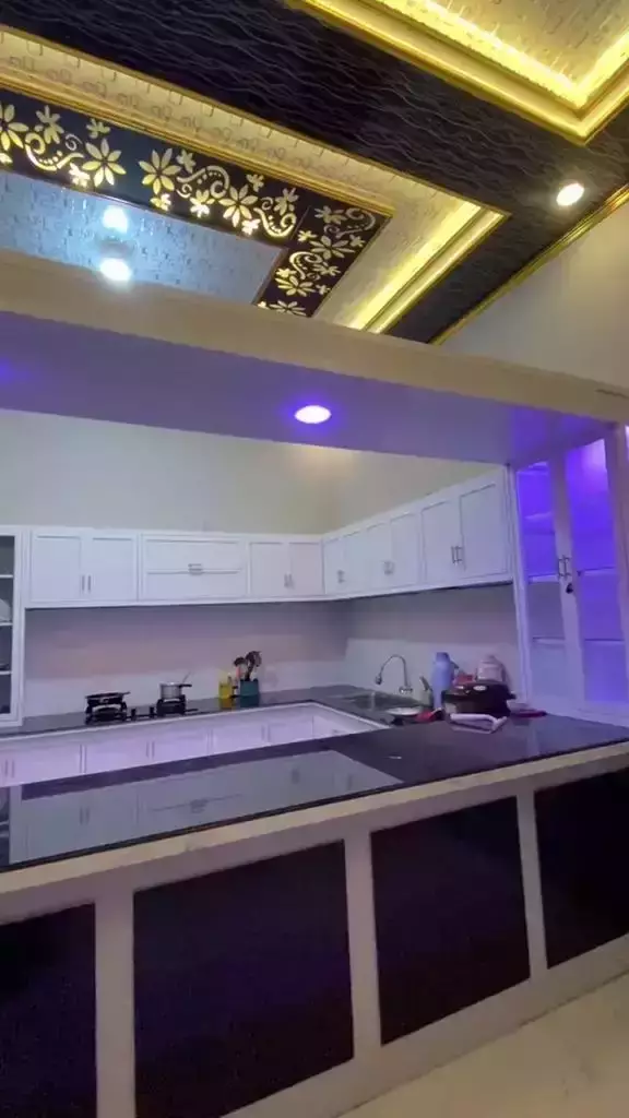 dapur baru novi listiana © 2025 Instagram