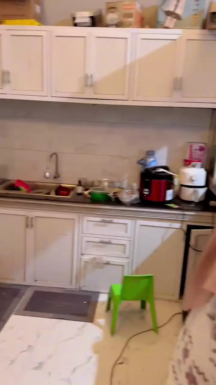 dapur baru novi listiana © 2025 Instagram