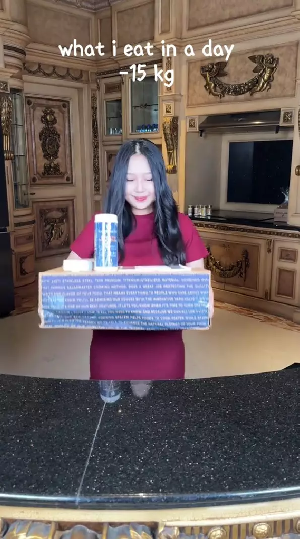 dapur baru Sisca Kohl interiornya bak di istana © TikTok dapur baru Sisca Kohl interiornya bak di istana © TikTok