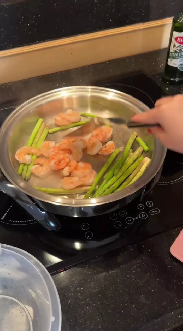 dapur baru Sisca Kohl interiornya bak di istana © TikTok dapur baru Sisca Kohl interiornya bak di istana © TikTok