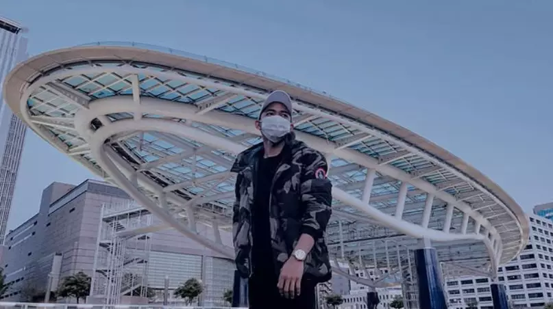 Potret Safnoviar Tiasdi suami Dilan Janiyar © Instagram