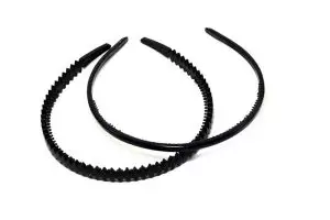 Tiap hari memakai bando jadi super kotor, sekarang bersihkan pakai trik simpel ini