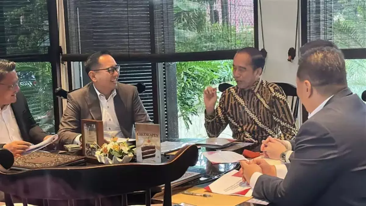 Jokowi laporkan tuduhan ijazah palsu, persilahkan polisi periksa ijazahnya melalui digital forensik