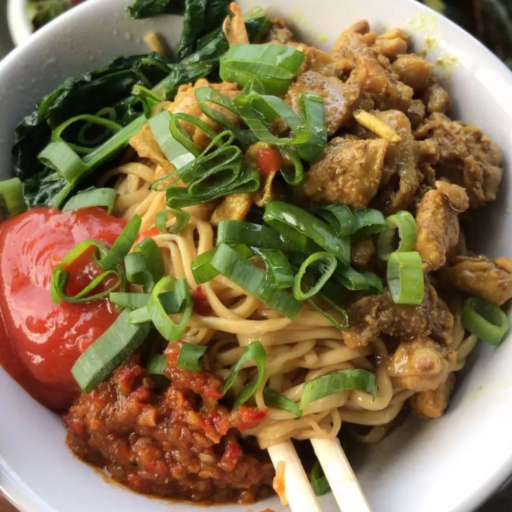 mie ayam comfort food © 2025 berbagai sumber mie ayam comfort food © 2025 berbagai sumber