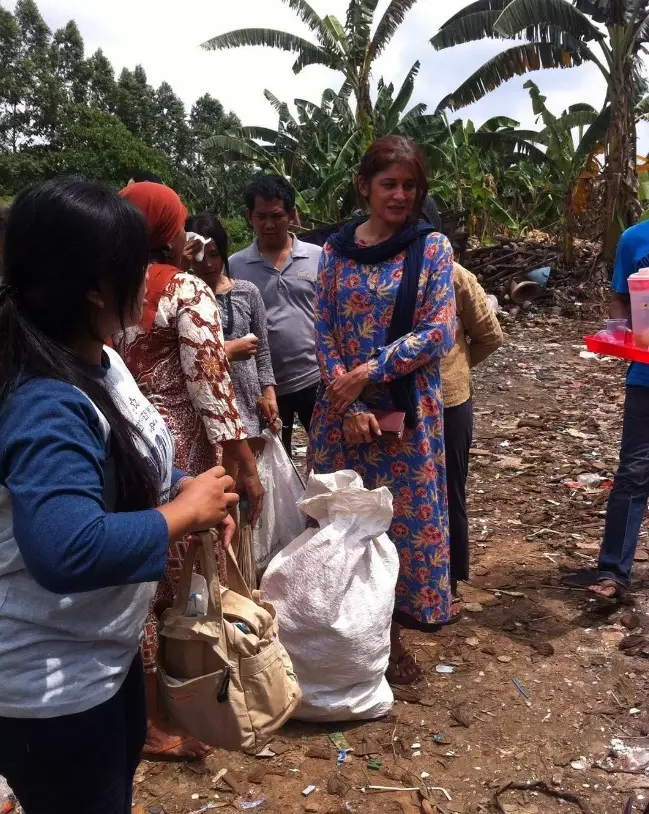 Viral nasib terenyuh Monica Oemardi © berbagai sumber