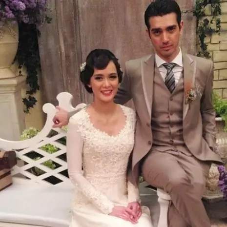 Sudah cerai sejak Februari 2025, ini 11 potret kenangan Renata Kusmanto-Fachri Albar dari awal nikah