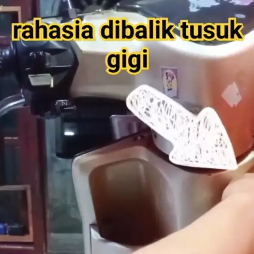 Jangan dibuang dulu, sekarang tusuk gigi bisa dibikin jadi alarm motor, begini triknya