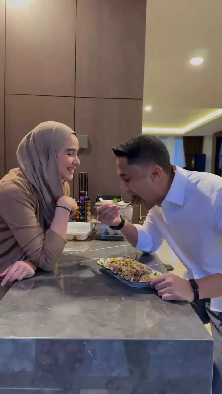 dapur baru hengky kurniawan sonya fatmala © 2025 Instagram
