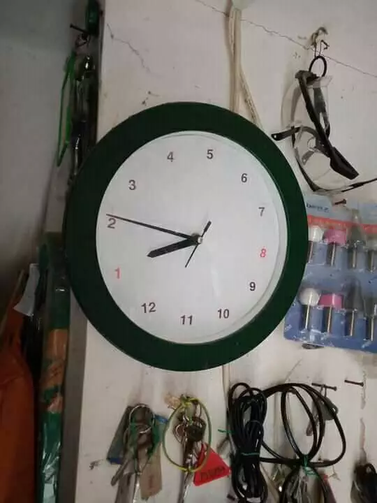 benda salah posisi © berbagai sumber