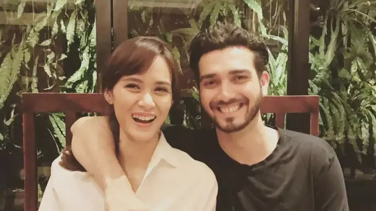 Rumah tangganya kandas usai 11 tahun nikah, terungkap penyebab Renata Kusmanto dan Fachri Albar cerai