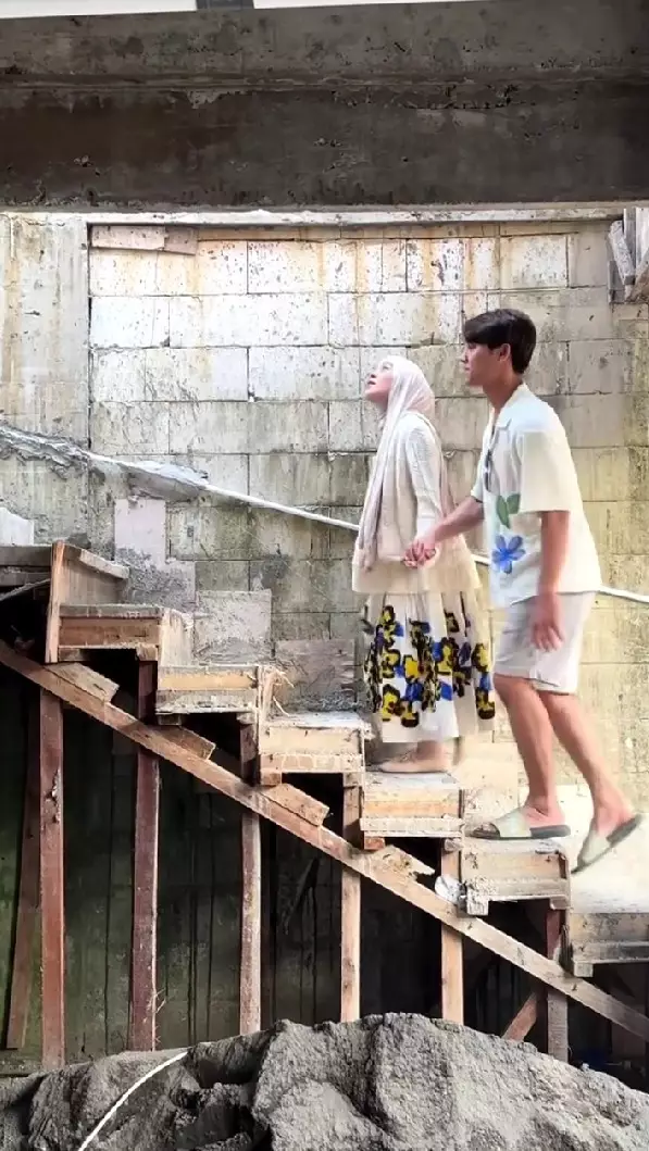 Rizky Billar bangun vila baru di Bali © Instagram