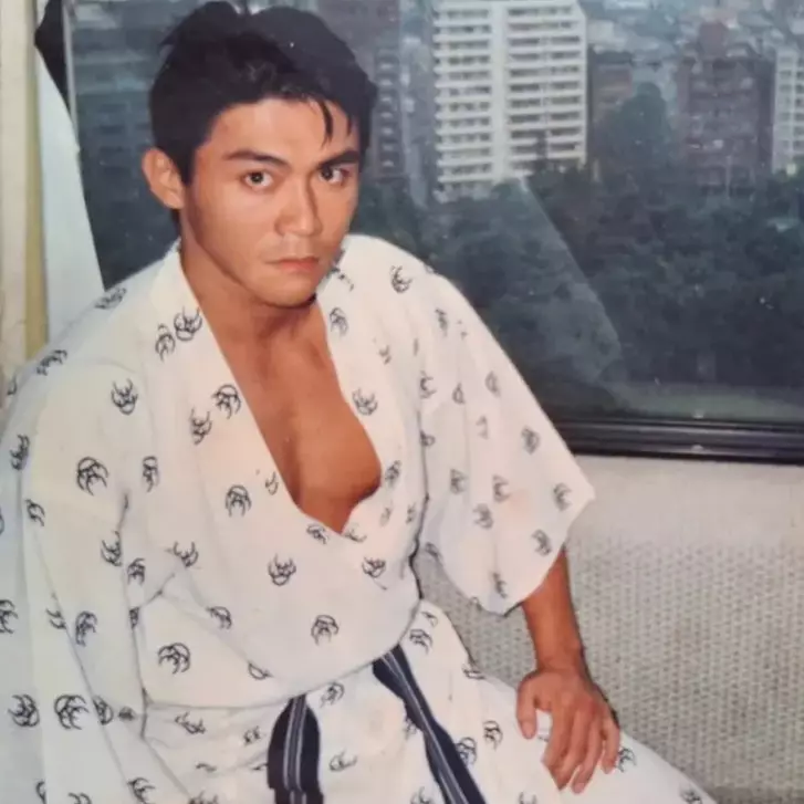 Potret 11 aktor laga di usia 20-an dan kini, paras Ari Wibowo nggak banyak berubah