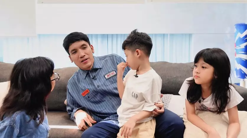 Desta belikan mobil untuk Natasha Rizky © YouTube