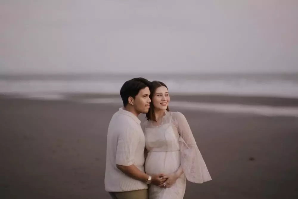 maternity shoot aaliyah massaid thariq halilintar © 2025 Instagram maternity shoot aaliyah massaid thariq halilintar © 2025 Instagram
