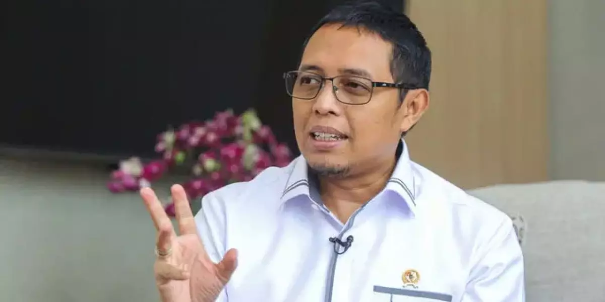 Dua pekan lalu umumkan mundur, Hasan Nasbi kini kembali ngantor, sebut diperintahkan lanjut pimpin PCO