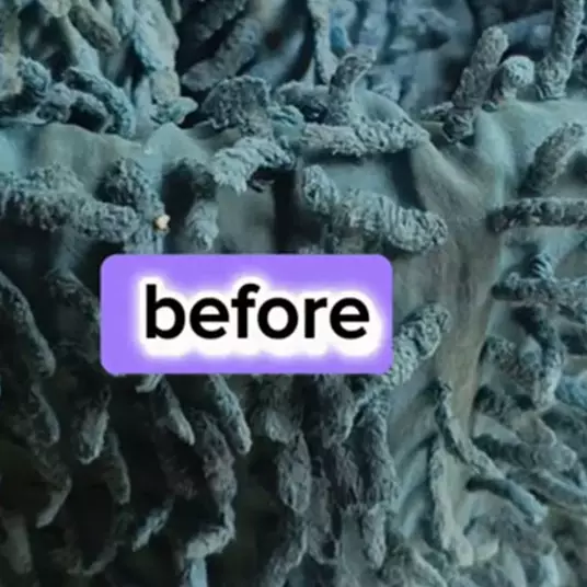 Cuci keset kumal dan bau sekarang tak perlu disikat, ini triknya cuma pakai tambahan 2 bahan dapur