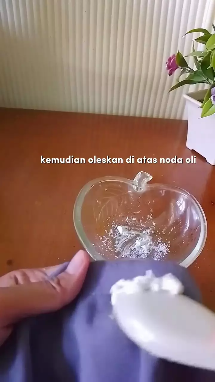Noda oli menempel di celana hilang dengan tambahan 1 bahan dapur, sekarang tampil kece kapan saja berbagai sumber