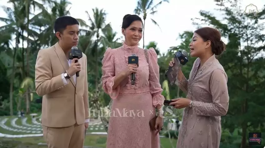 seleb jadi tamu di akad nikah luna maya maxime bouttier  © 2025 YouTube