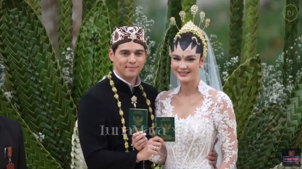 seleb cantik lepas masa lajang di usia 40-an © berbagai sumber