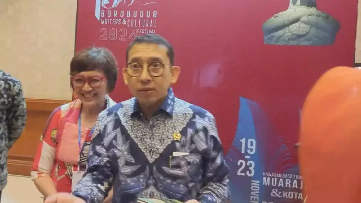 Fadli Zon sebut buku sejarah bakal direvisi, ubah narasi Indonesia dijajah Belanda 350 Tahun