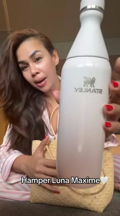 Suvenir pernikahan Luna Maya dan Maxime © TikTok