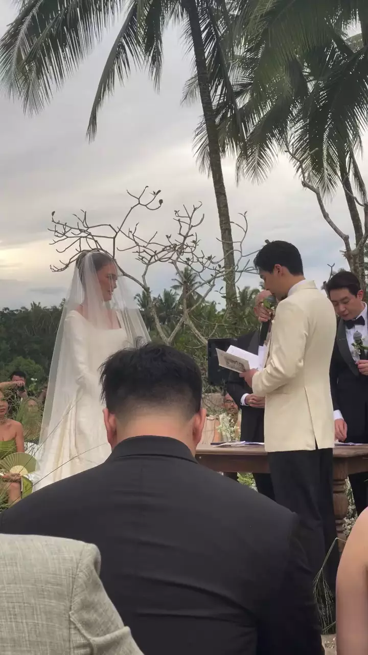 pesta resepsi kedua luna maya maxime bouttier © 2025 Instagram